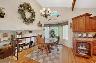 6621 S 1540 E, Uintah, UT 84405 - Photo 6