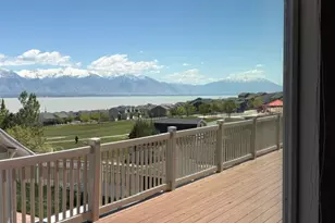 2894 S Fox Pointe Dr W, Saratoga Springs, UT 84045 - Photo 8