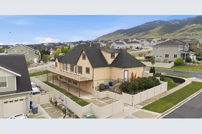 2894 S Fox Pointe Dr W, Saratoga Springs, UT 84045 - Photo 46