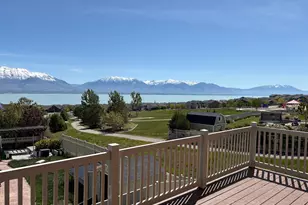 2894 S Fox Pointe Dr W, Saratoga Springs, UT 84045 - Photo 1