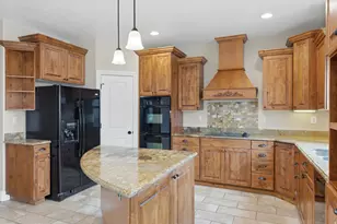2894 S Fox Pointe Dr W, Saratoga Springs, UT 84045 - Photo 16