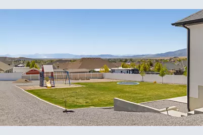 2228 E Grenada Ln, Eagle Mountain, UT 84005 - Photo 36