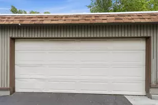 5565 S Willow Ln Ln E, Murray, UT 84107 - Photo 20