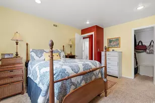 5565 S Willow Ln Ln E, Murray, UT 84107 - Photo 10