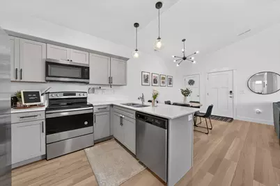 1348 N 3830 W #304, Lehi, UT 84048 - Photo 12