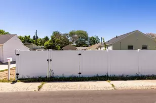 307 S Park St W, Layton, UT 84041 - Photo 24