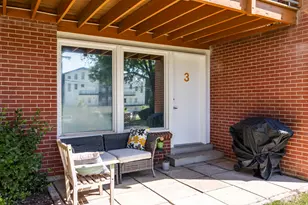 370 W 800 N, Salt Lake City, UT 84103 - Photo 2