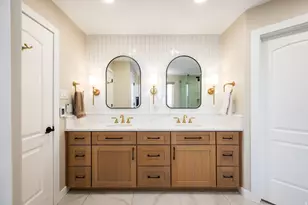 15211 S Lone Oak Ct, Draper, UT 84020 - Photo 4