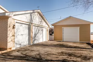 1105 S 500 W, Vernal, UT 84078 - Photo 32