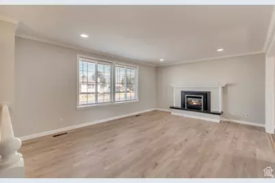 909 W 1800 S, Woods Cross, UT 84087 - Photo 2