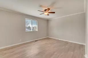 909 W 1800 S, Woods Cross, UT 84087 - Photo 10