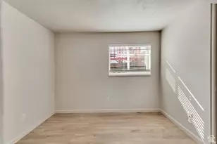 909 W 1800 S, Woods Cross, UT 84087 - Photo 22