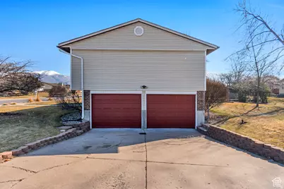 909 W 1800 S, Woods Cross, UT 84087 - Photo 20