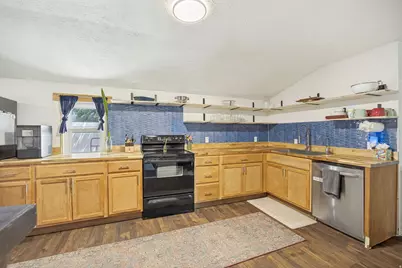 1445 W Russett Ave, West Valley, UT 84119 - Photo 6