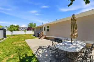 11058 S Sandy Creek Dr Dr E, Sandy, UT 84094 - Photo 34