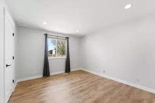 11058 S Sandy Creek Dr Dr E, Sandy, UT 84094 - Photo 20