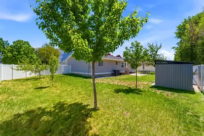 11058 S Sandy Creek Dr. Dr E, Sandy, UT 84094 - Photo 36
