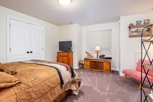 652 S Clearwater Falls Dr, Layton, UT 84041 - Photo 16