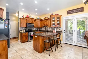 652 S Clearwater Falls Dr, Layton, UT 84041 - Photo 6