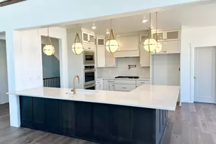 7071 W Docksider Dr S, South Jordan, UT 84009 - Photo 2