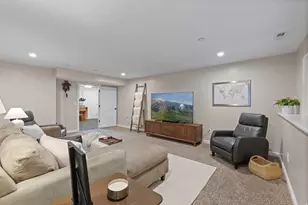 2771 N 2125 E, Layton, UT 84040 - Photo 42