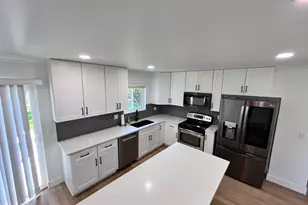 883 W 180 S, Orem, UT 84058 - Photo 6