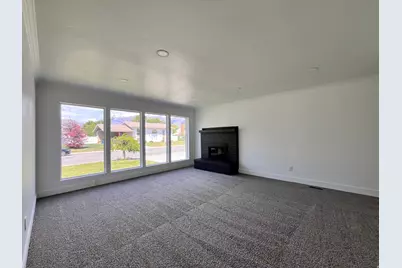 883 W 180 S, Orem, UT 84058 - Photo 4