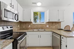 6449 S 4015 W, Taylorsville, UT 84129 - Photo 10