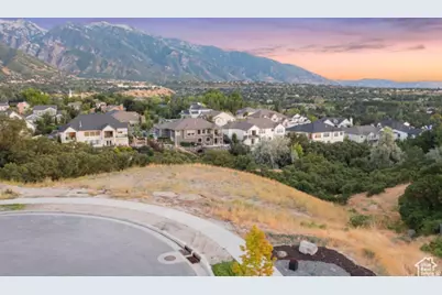 7913 Danish Pine Ln #1, Cottonwood Heights, UT 84121 - Photo 10