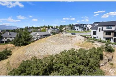 7913 Danish Pine Ln #1, Cottonwood Heights, UT 84121 - Photo 6