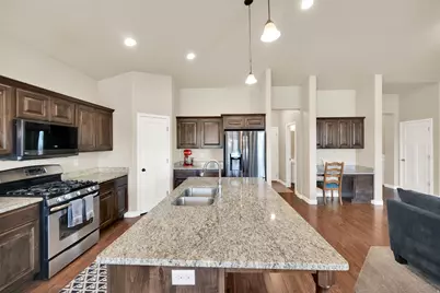 2531 N 1000 E, Layton, UT 84040 - Photo 12