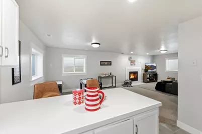 1405 E Vintry Ln S, Murray, UT 84121 - Photo 28