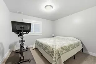 1405 E Vintry Ln S, Murray, UT 84121 - Photo 30