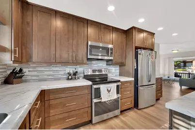 324 S Ridgecrest Dr., Orem, UT 84058 - Photo 14