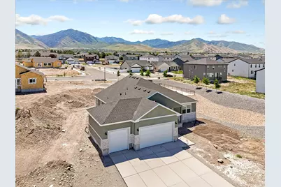 1492 N Berra Blvd #224, Tooele, UT 84074 - Photo 6