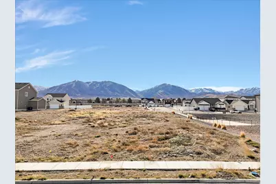 1492 N Berra Blvd, Tooele, UT 84074 - Photo 6