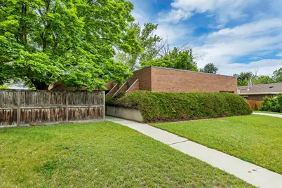 8734 S Sugarloaf Dr, Cottonwood Heights, UT 84093 - Photo 2