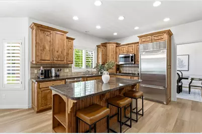 1712 E Somerset Ridge Dr S, Draper, UT 84020 - Photo 18