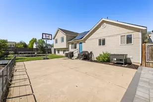 964 N 575 W, Clinton, UT 84015 - Photo 34
