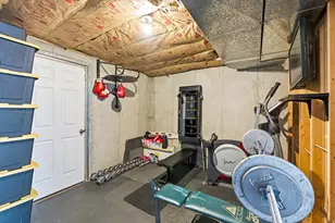 964 N 575 W, Clinton, UT 84015 - Photo 32