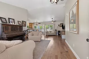 3462 W Melody Creek Circle, Riverton, UT 84065 - Photo 8