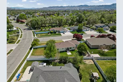 3462 W Melody Creek Cir, Riverton, UT 84065 - Photo 46