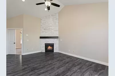 4833 N Shady Bend Ln, Lehi, UT 84043 - Photo 4