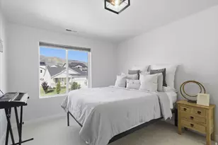 2978 S Puddle Ln E, Saratoga Springs, UT 84045 - Photo 18
