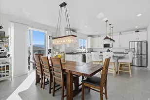 2978 S Puddle Ln E, Saratoga Springs, UT 84045 - Photo 8