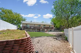 7402 S Temple Dr W, West Jordan, UT 84084 - Photo 28