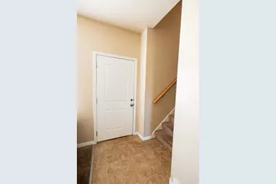 1658 W 300 S #42, Vernal, UT 84078 - Photo 4