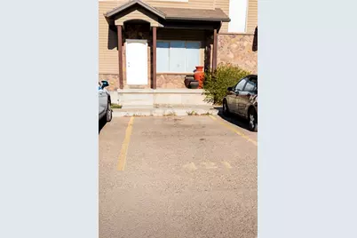1658 W 300 S #42, Vernal, UT 84078 - Photo 2