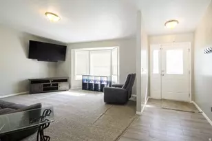 375 S 3290 W, Vernal, UT 84078 - Photo 4