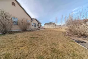 85 S Constitution Dr, Roosevelt, UT 84066 - Photo 16